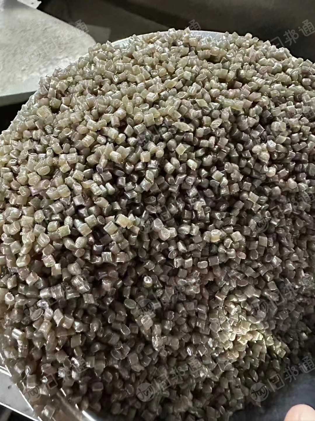 出售大棚膜颗粒,月供300多吨