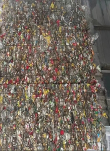 长期出售PET瓶砖，聚酯瓶砖