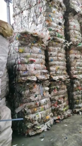 长期出售PET瓶砖，聚酯瓶砖