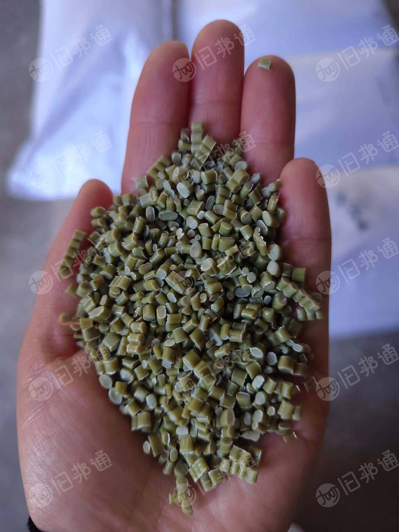 PE淋膜纸颗粒常年生产出售，过20目，一个月5挂