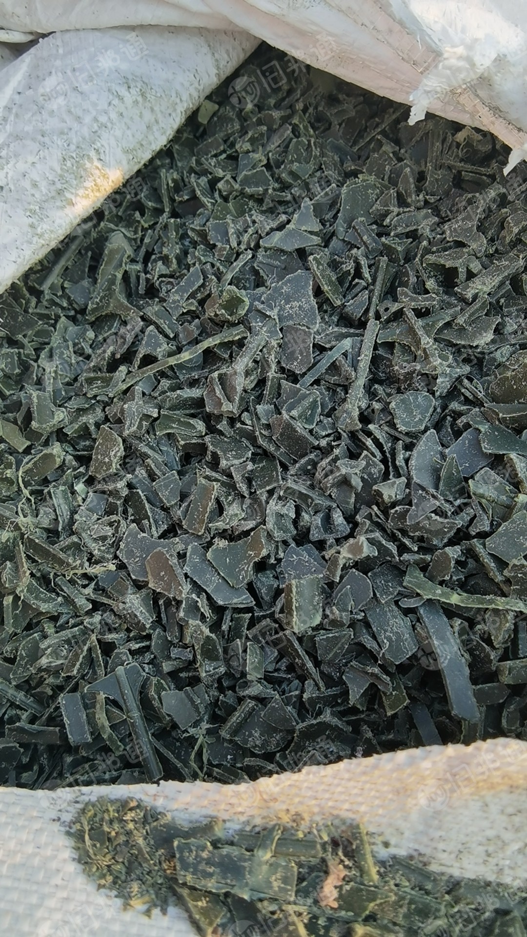 出售绿框粉碎料,芒果框破碎料