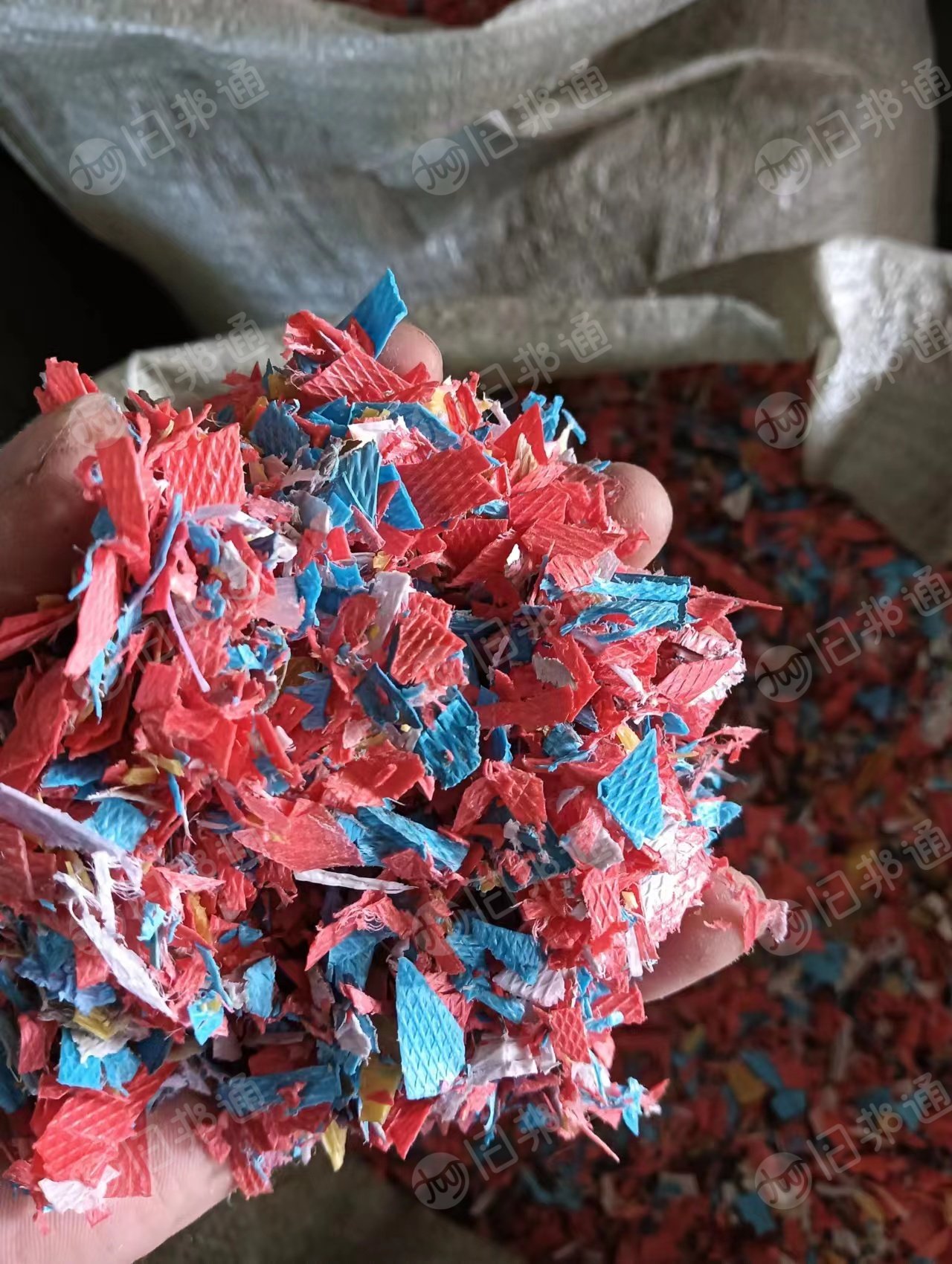 常年销售PP打包带破碎料,月供几十吨