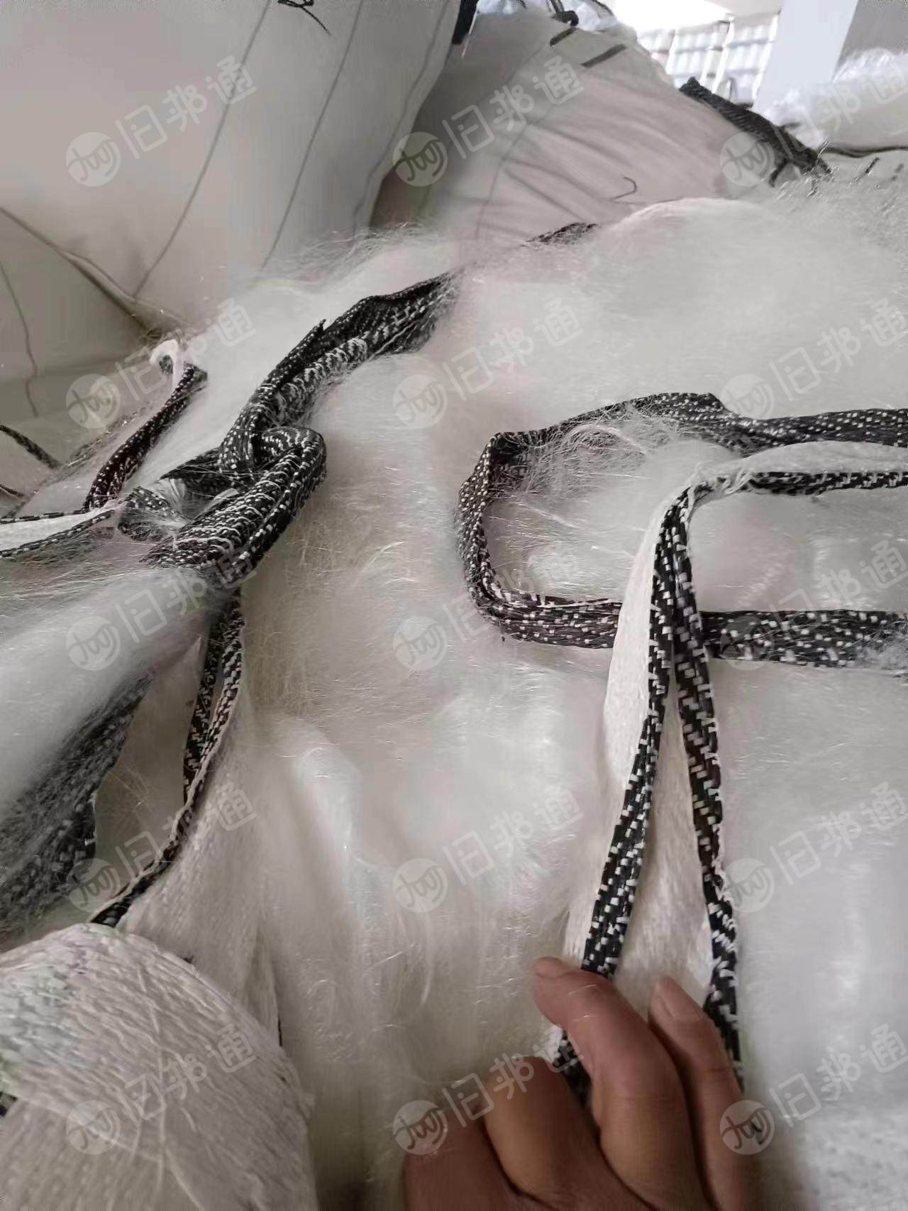 出售化纤丝,涤纶丝,干丝,长丝,白色,现货几吨,长期有货,一天供五吨