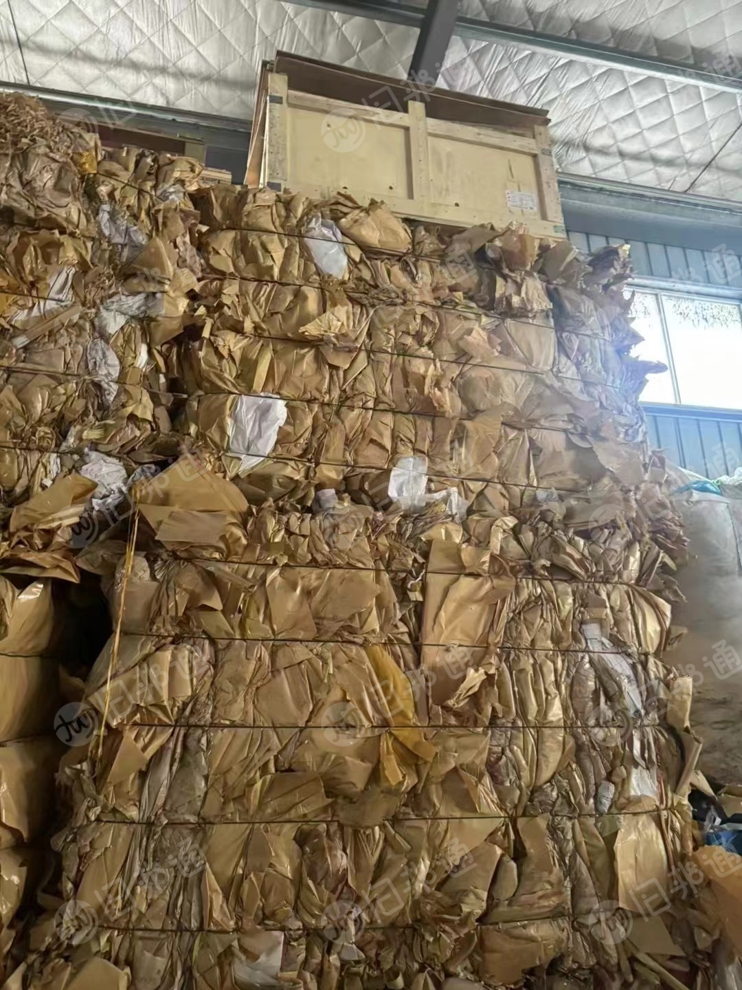 出售淋膜牛皮纸,有压包料和卷筒料