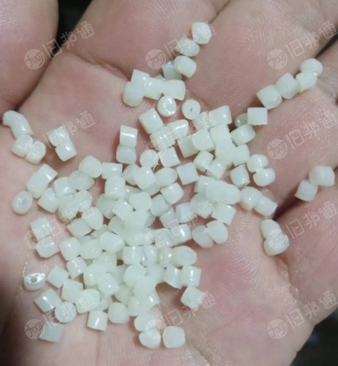 常年出售透明注塑级低压颗粒,过100细网子专攻小件注塑
