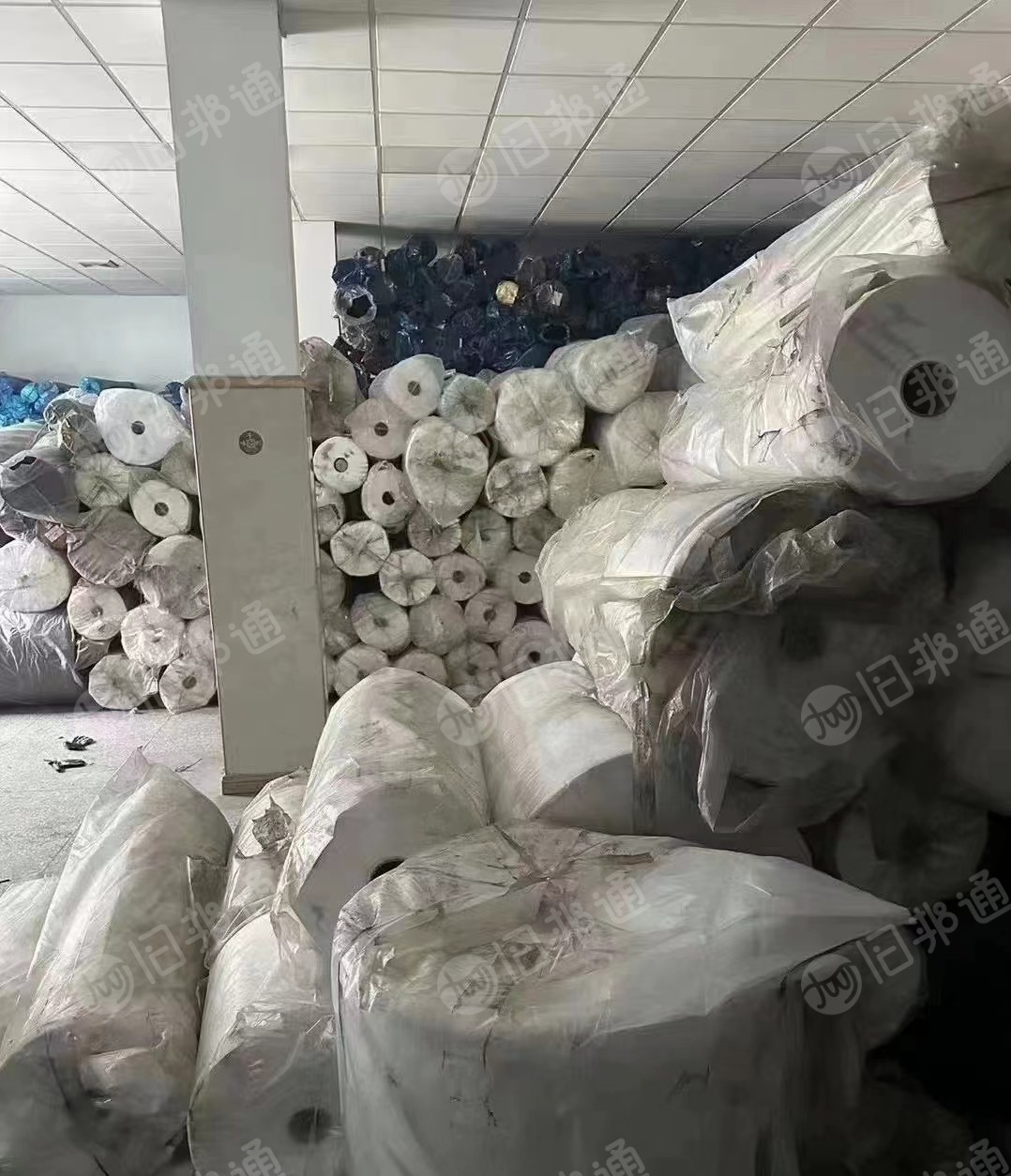 长期出售涤纶木浆包装布,现货有十来吨,货在江苏常州