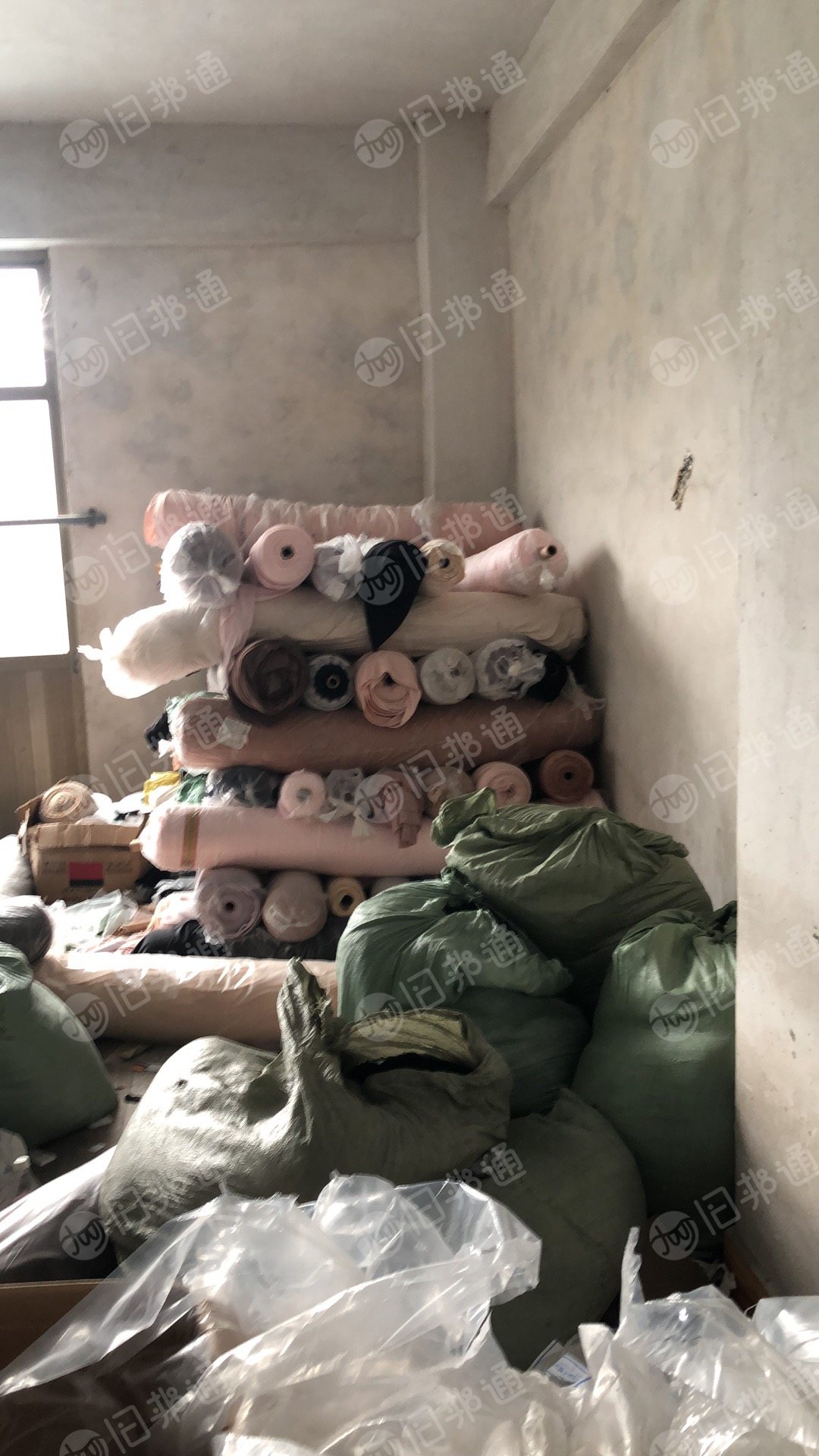 高价收服装库存布料,服装面料