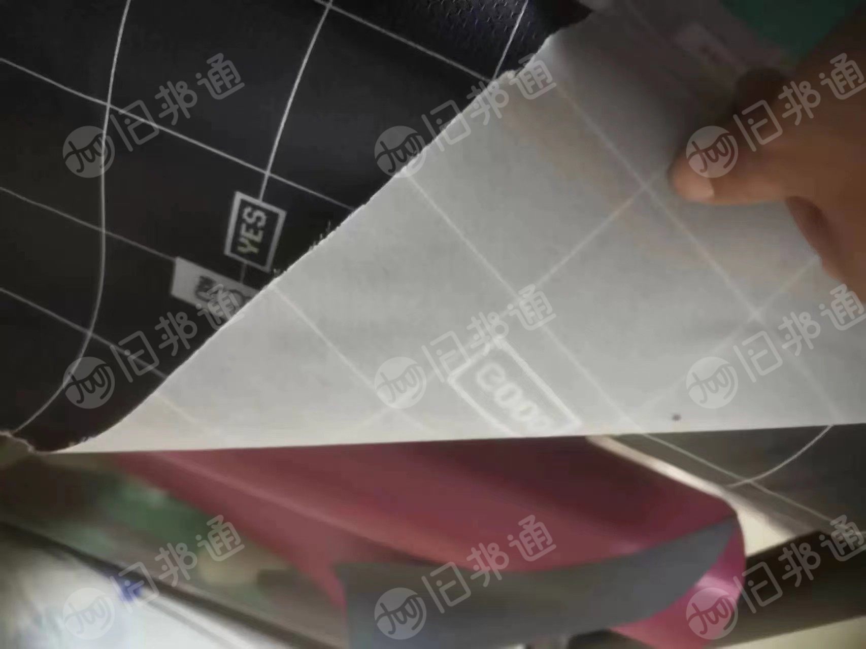 出售库存防水布,pvc材质,门幅1.55克重200,一个头的,没有拼卷,现货还有几十吨,在浙江绍兴