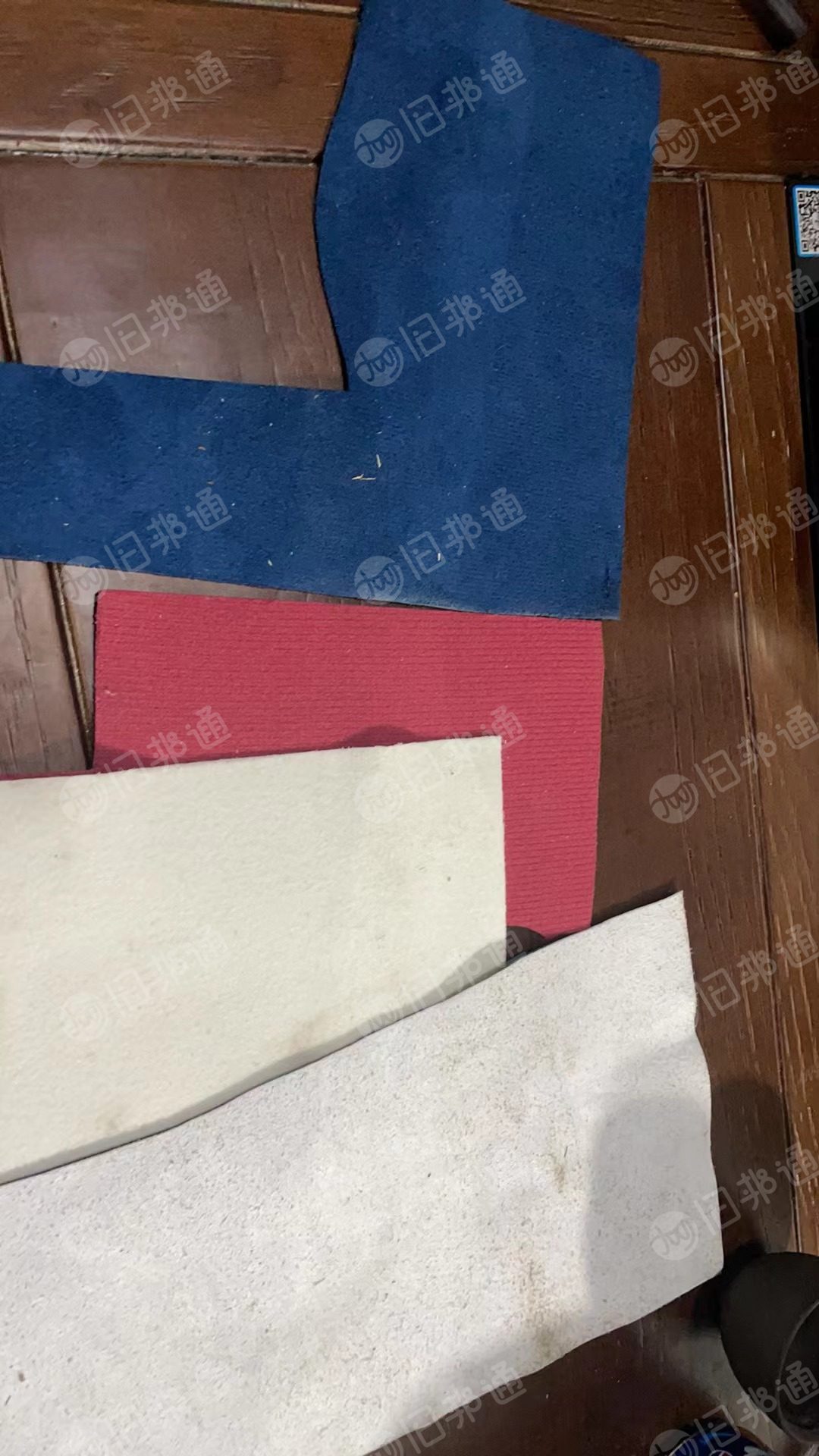 出售软质pvc边角料(箱包皮、里布、风衣布)