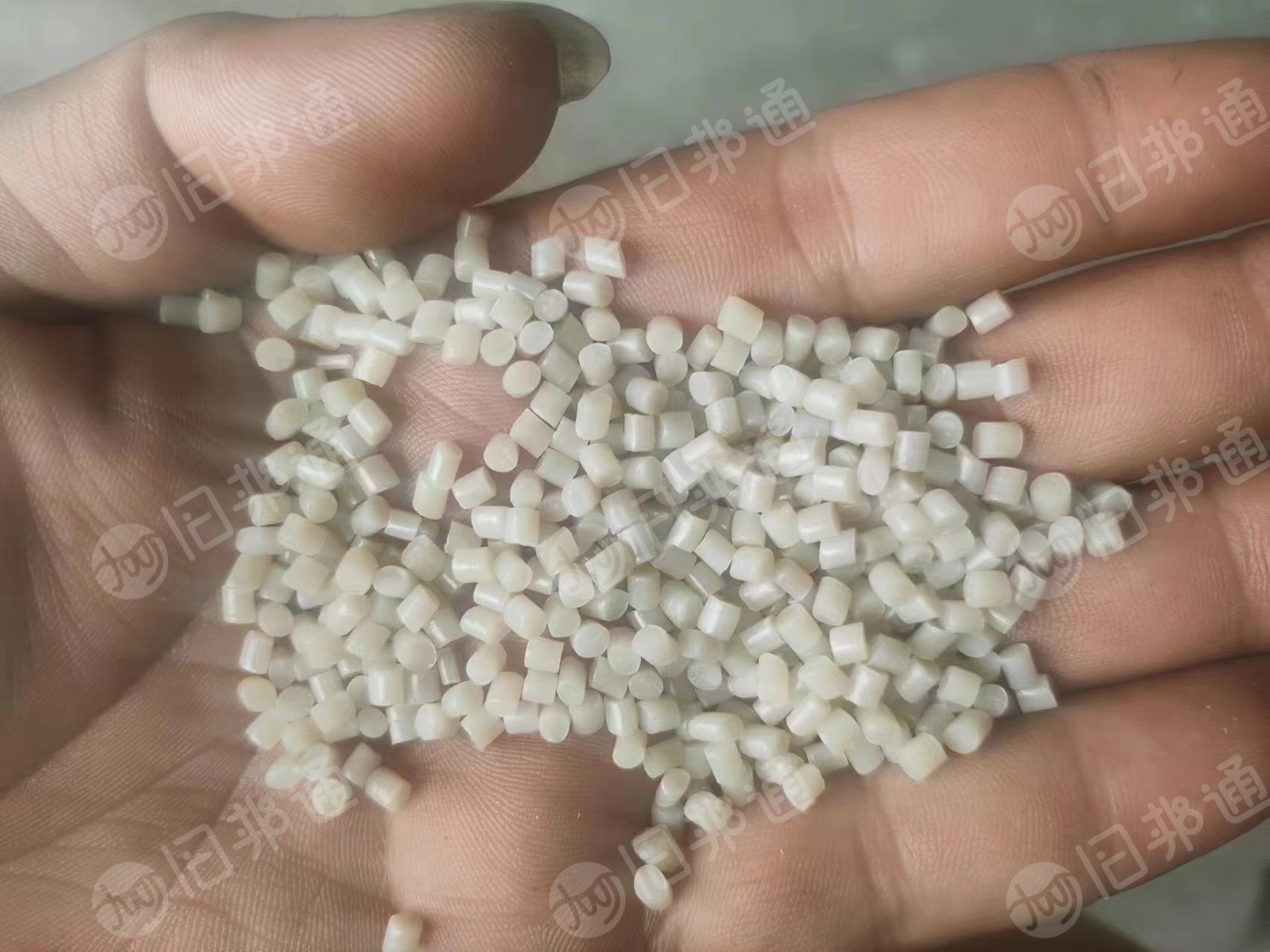 出售ABS光伏板颗粒,一级二级都有,长期有货