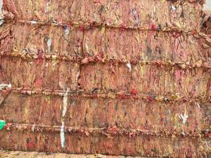 出售废果袋纸，现货十来吨