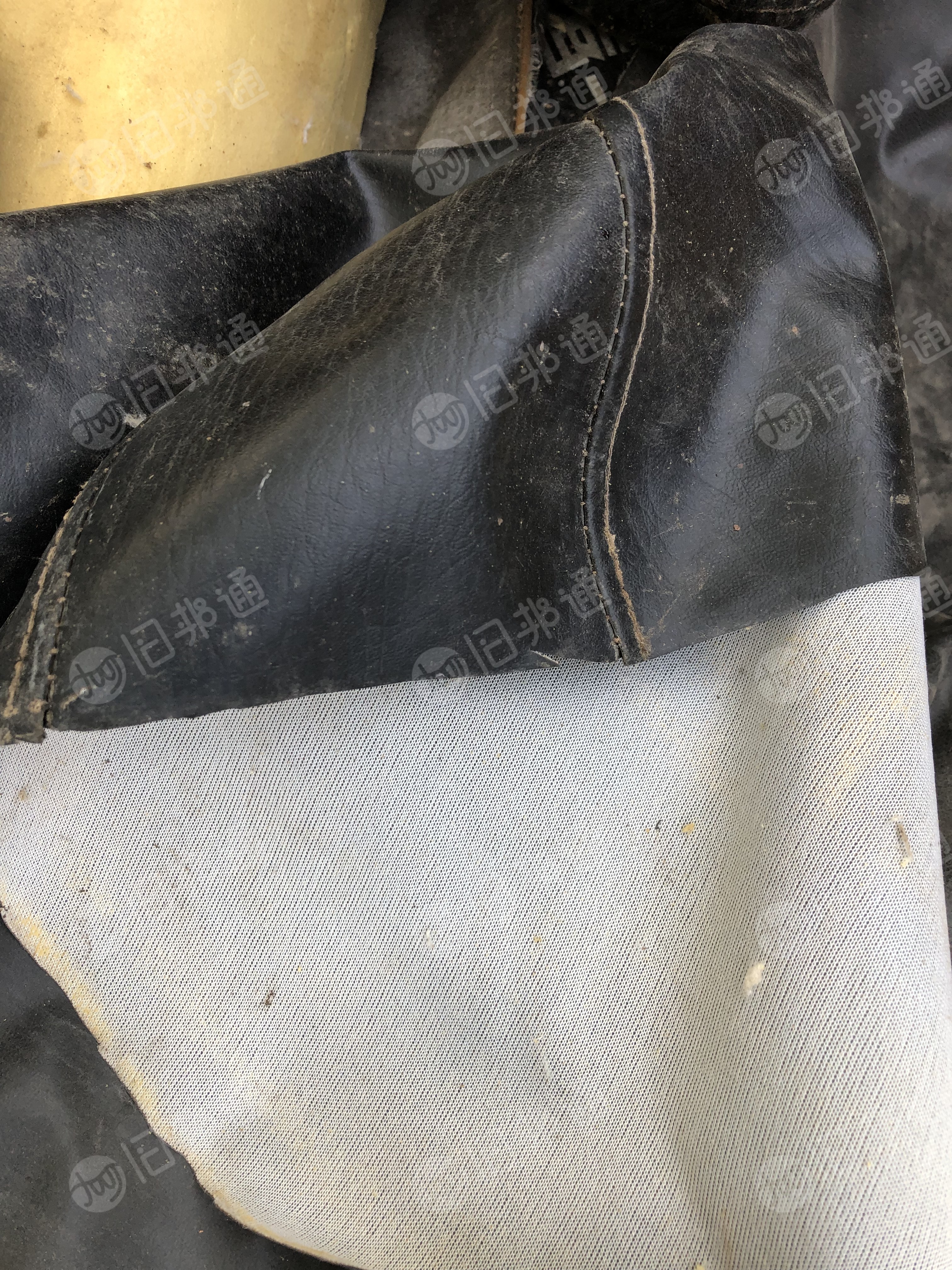 出售pvc皮革,一个月10吨左右.现在6.8车装不完