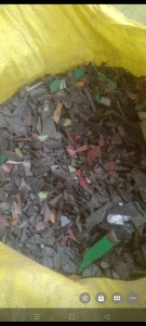 出售PP保险杠破碎料，内饰破碎料，现货够车