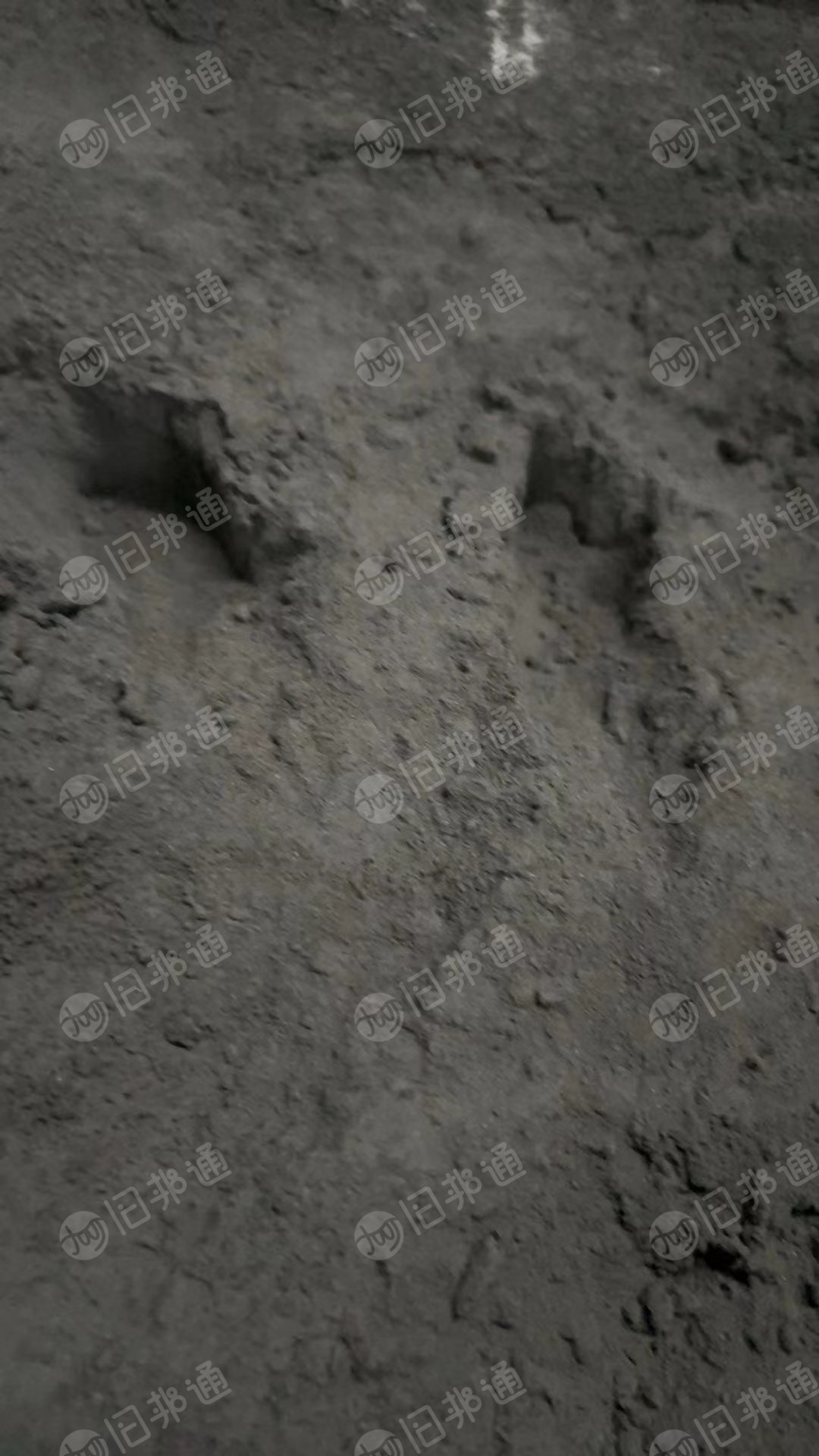 出售钢厂除尘灰,锌含量37,水份7个左右