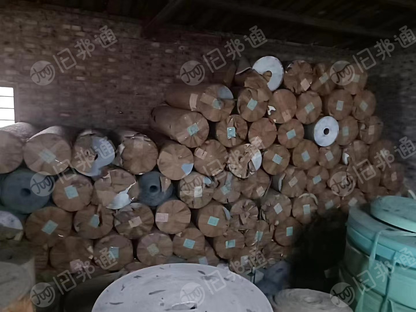 出售灰色汽车内饰无纺布,纯涤纶,货在天津