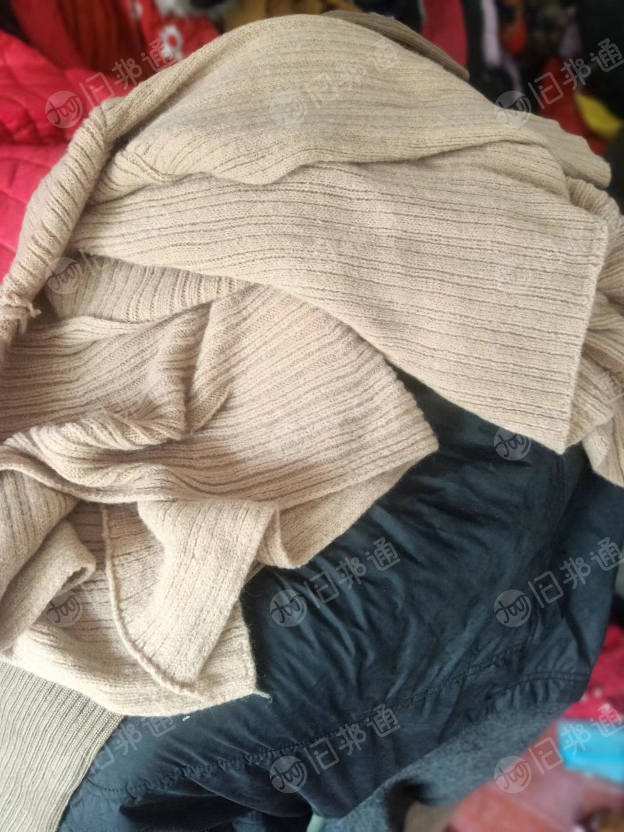 出售旧衣服统货,二手衣服,废旧衣服,现货7吨