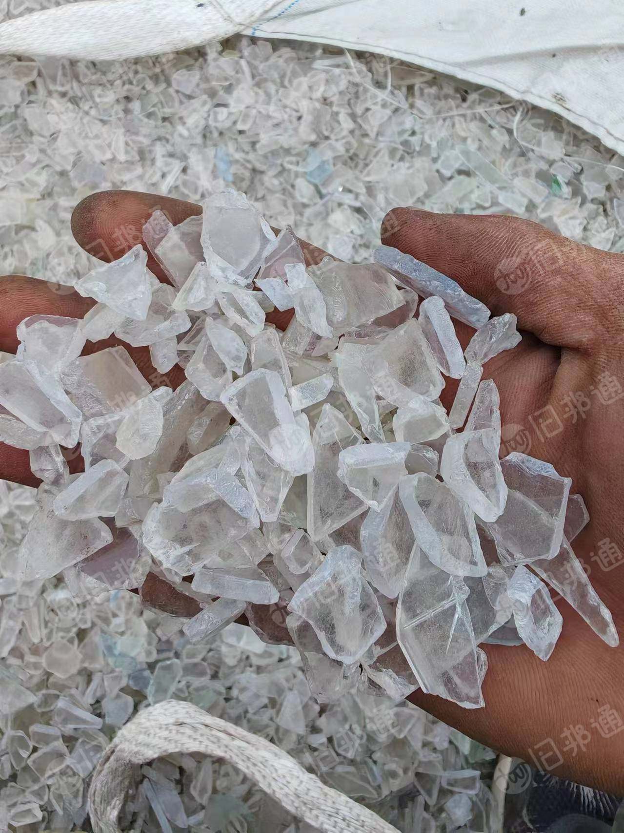出售透苯破碎料,冰箱抽屉破碎料,有需要联系