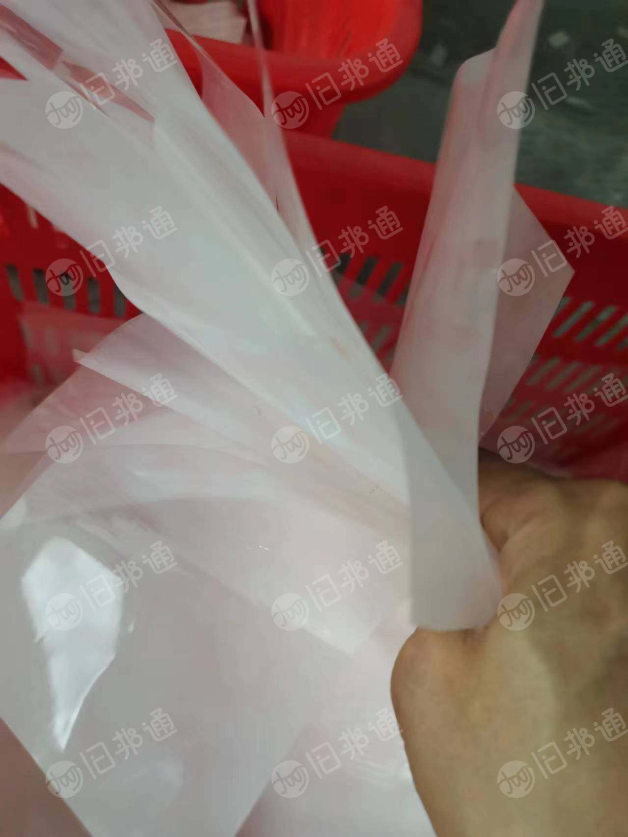 出售PET烫画片废料,月供20吨