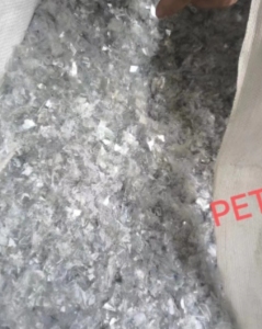 长期出售pet破碎料，聚酯破碎料