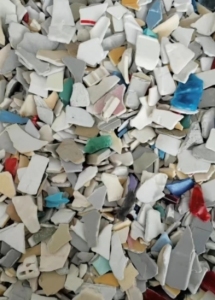 现货出售洗衣机破碎料，abs材质的，也有卖pp材质的