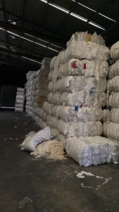 出售化纤棉，混纺布边，氨纶布边，沙头，现货一百吨，长期有货