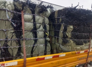 常年出售PS电子载带废料，电子盘废料