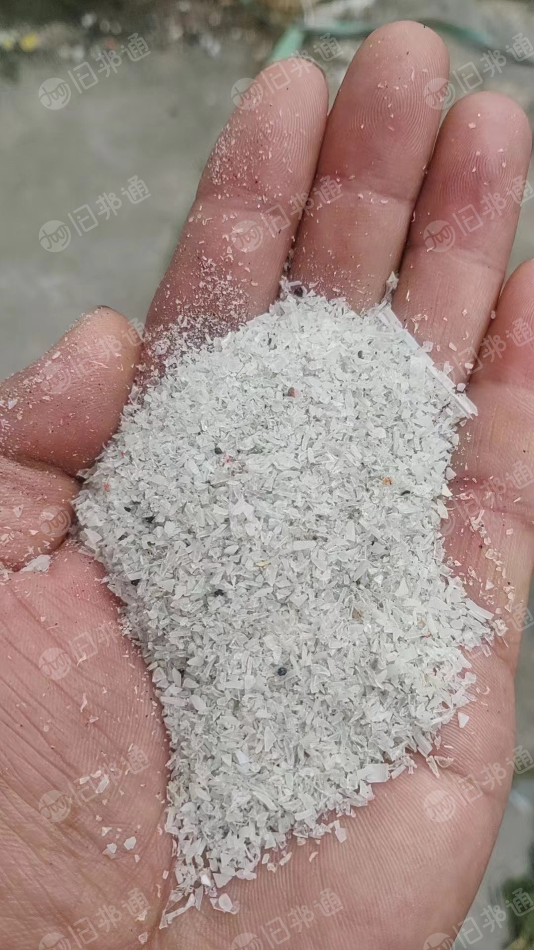 长期出售PET轻胶膜破碎料,现货10吨,厂在湖北十堰