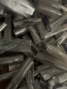 收购软PVC透明料，水晶板，各种软质PVC塑料