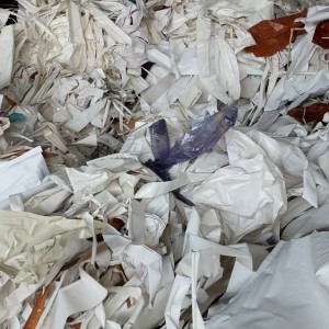 长期求购各类PVC废料，墙纸，商标纸成卷，散货，封边盘，封边沫子，铝膜，植绒，墙板毛料，地板料等