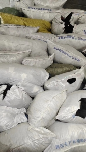 出售一车9米6的黑色涤棉，湖北黄冈自提