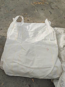 长期出售吨袋，之前装石粉的，现货10多吨