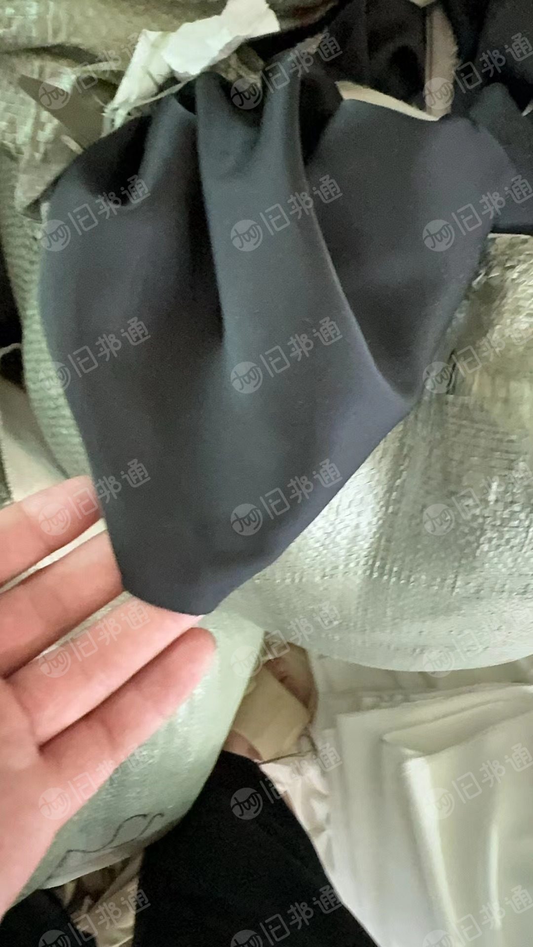 出售涤纶废布,废布,布碎,涤纶,杂色,浅色,无弹力,长期有货,十天一车