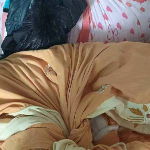 出售旧衣服统货，小区货，废旧衣服，现货9吨