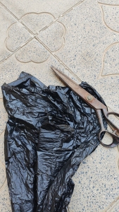 出售黑色TPU膜下脚料，每天都有