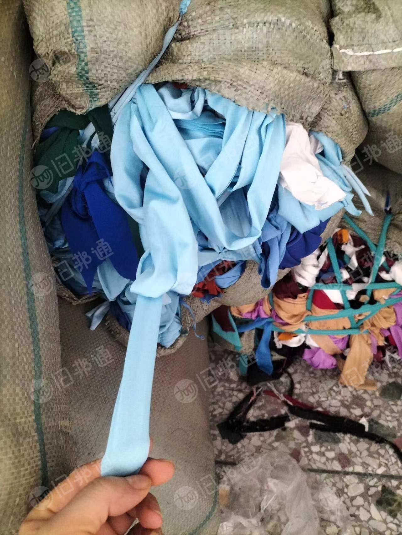 出售服装下脚料,废布条,碎布料,月供8吨左右
