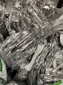 长期出售炼油铝塑膜废料