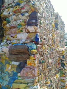 出售花丙，花乙压块，月供30多吨