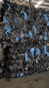 常年出售周转箱PP中空板毛料，现货10吨 