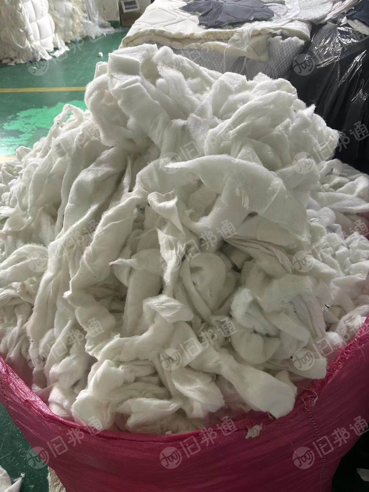 长期大量出售床垫下脚料,丝绵边料,已压包,现货几十吨