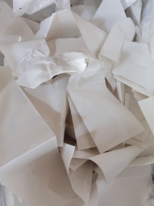 长期出售淋膜纸废料