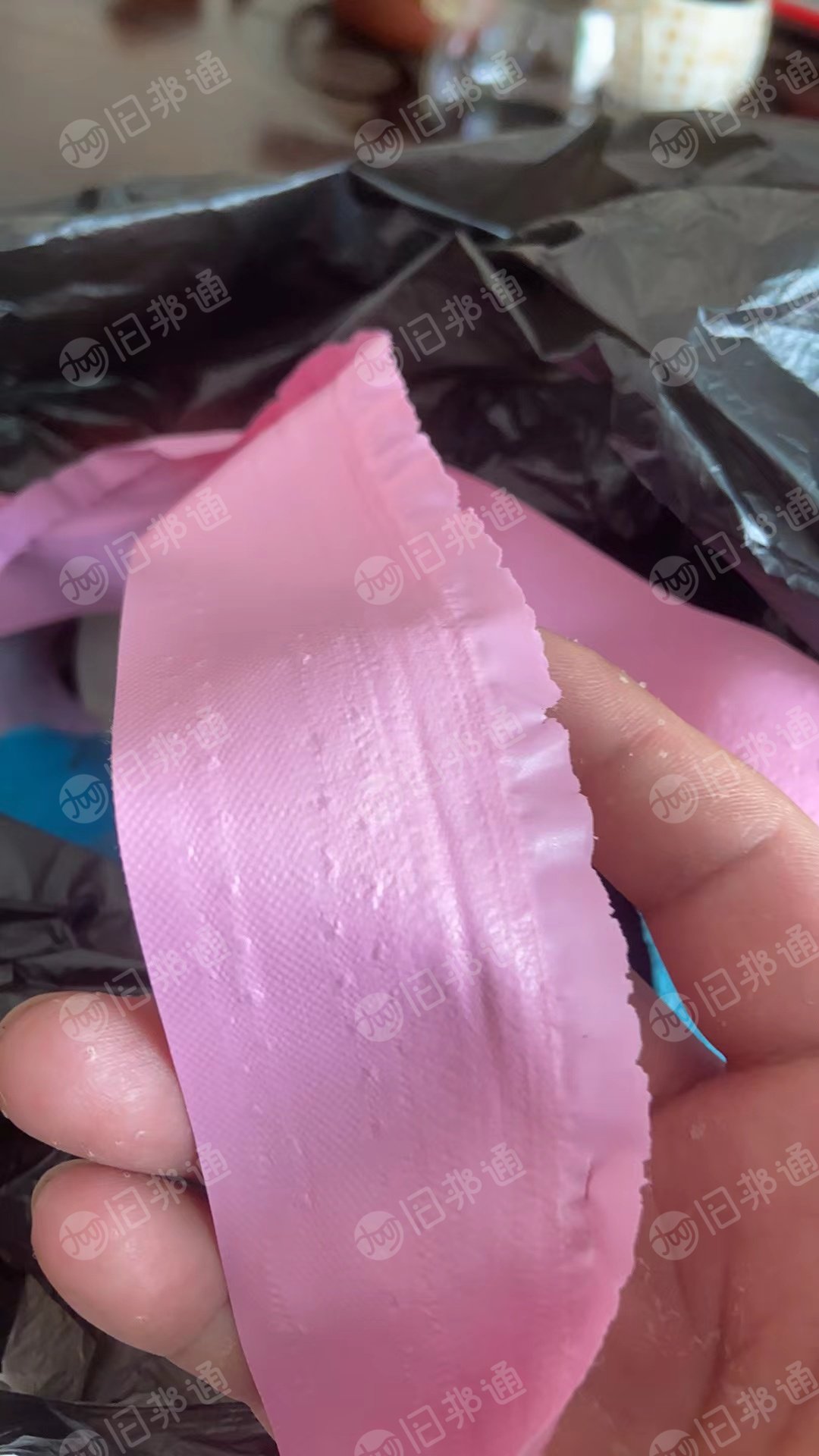 出售PET复合PVC布,现货40吨左右,长期有,厂里下来的