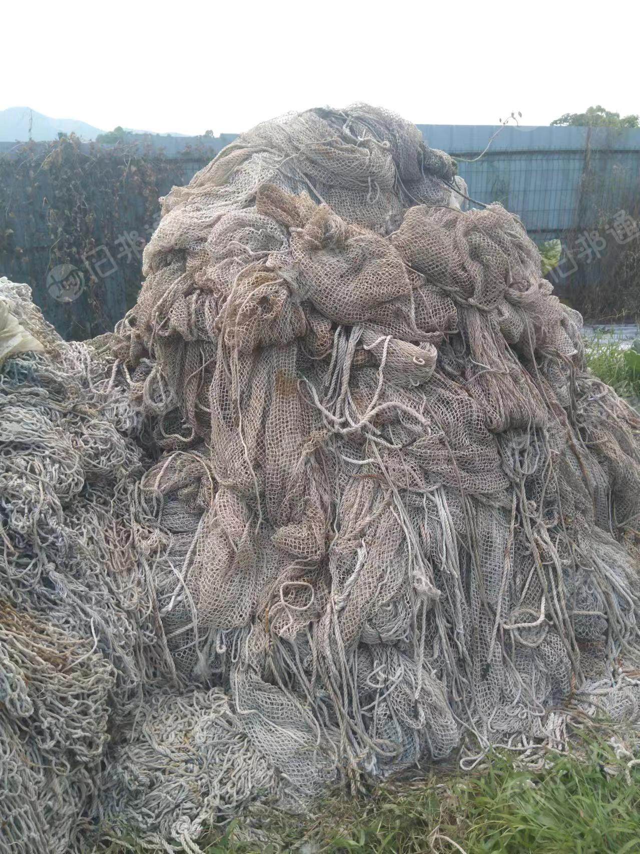 出售涤纶材质防坠网,安全网,现货有4吨左右,货在广东佛山