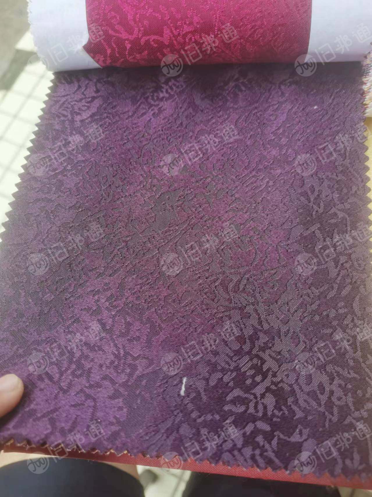 出售厂包布,,各种颜色都有,门幅3.2米,货在广东