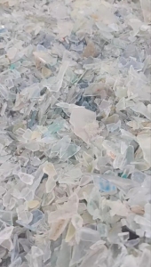 出售透苯破碎料，冰箱抽屉破碎料，GPPS板破碎料