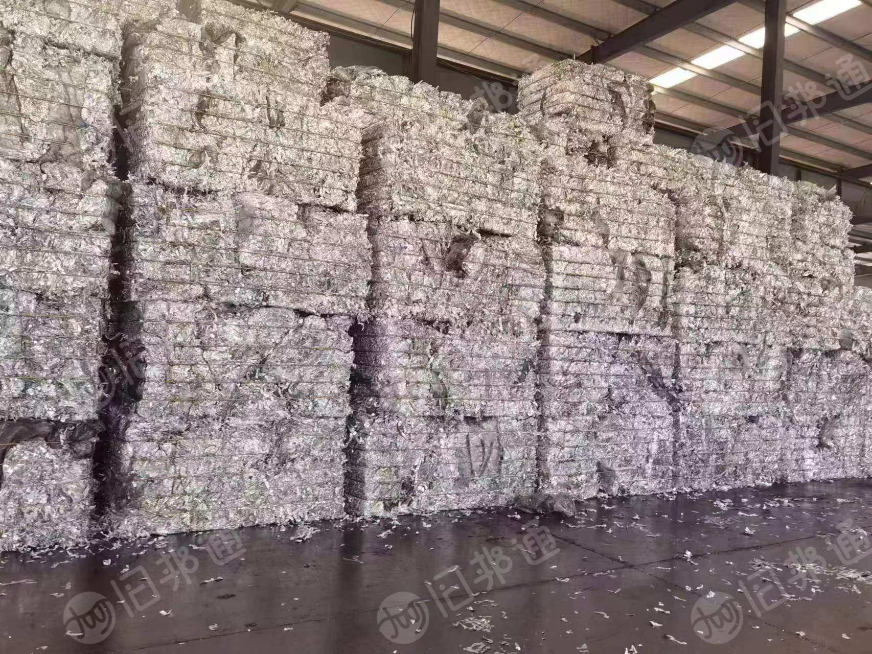 出售白边铝箔压包,现货1万吨