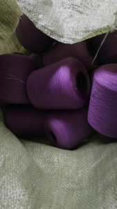 出售缝纫线，202，203的，现货4吨左右