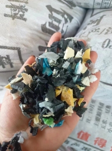 聚乙水带粉碎料，现货一挂车，出售