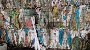 出售水洗编织袋，月供10-20吨