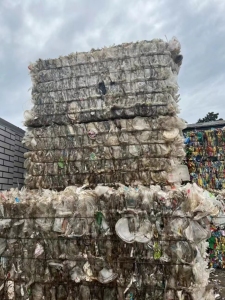 出售透明丙压块，每月十几吨