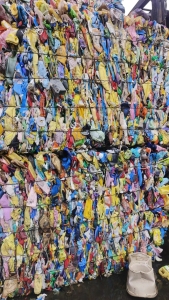 常年出售PE花乙压块，纯壶，月供几十吨